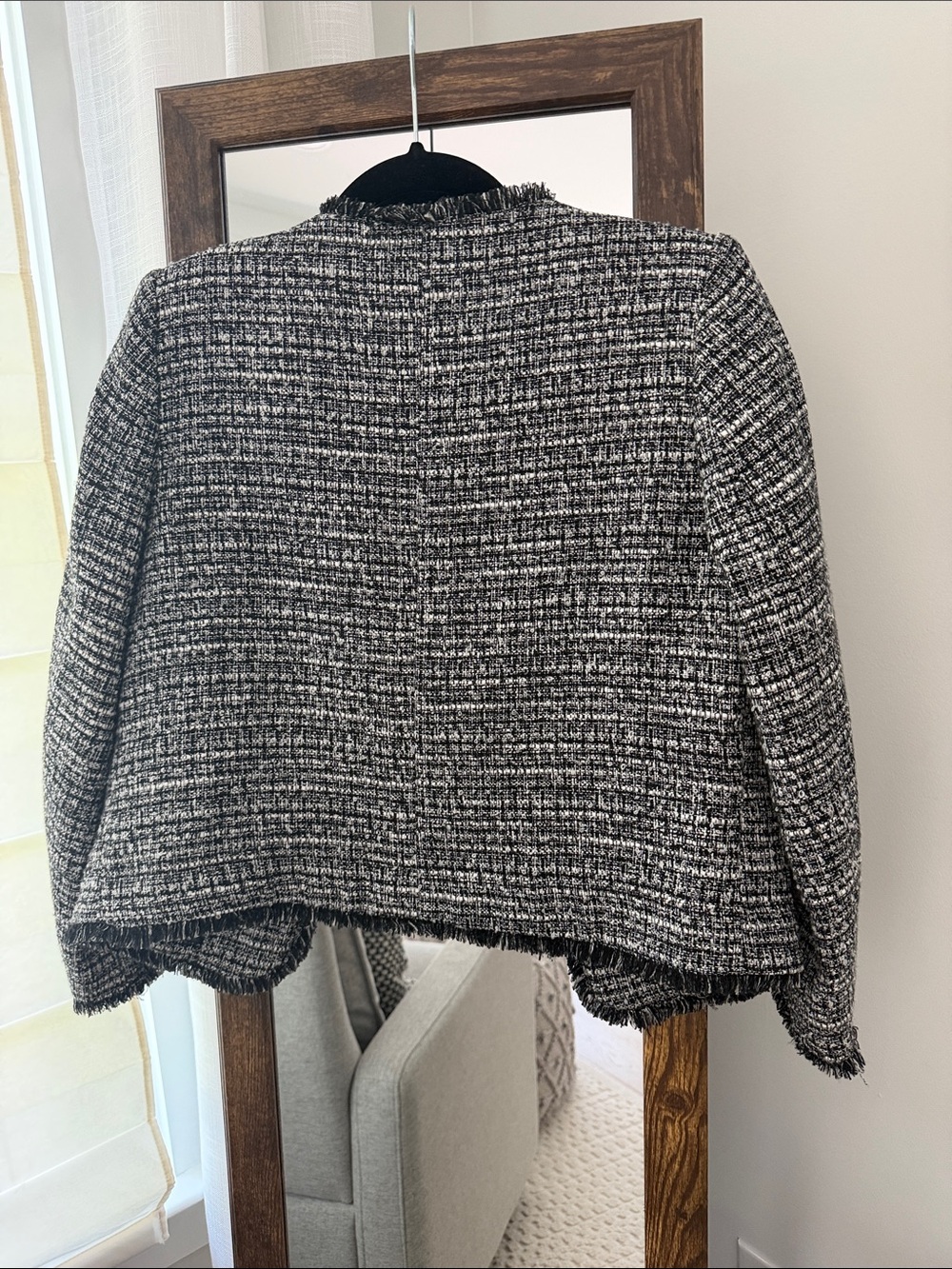 Tweed Jacket Label Image - Picture 3 of 4